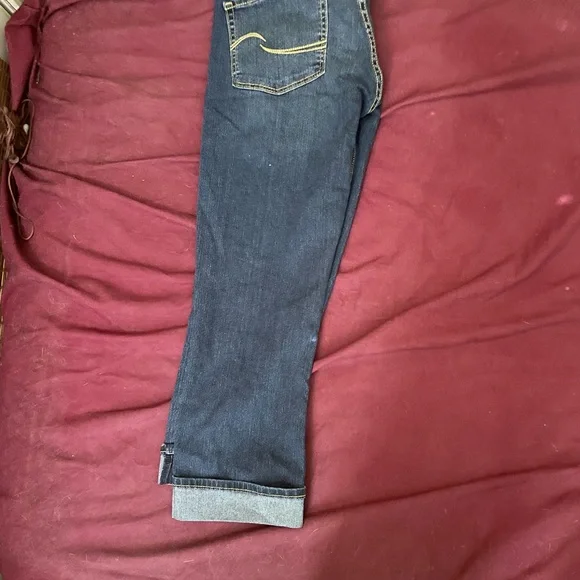 Jean Capris - Picture 3 of 4